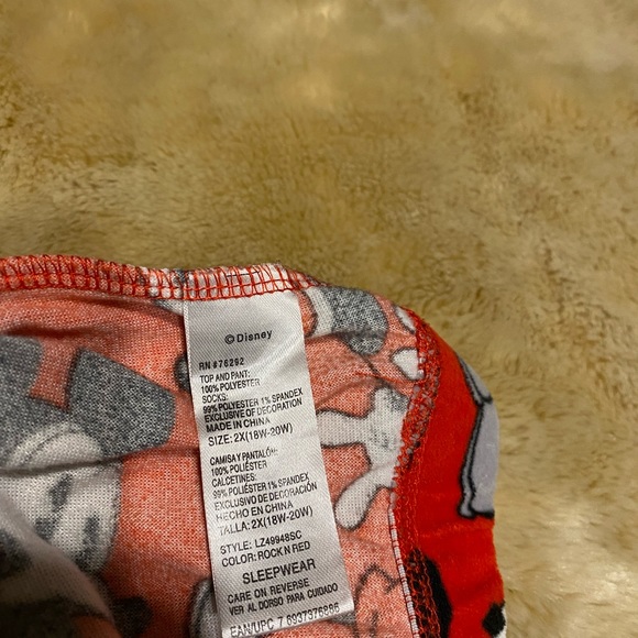 Disney woman’s sleepwear pajama - Picture 7 of 9